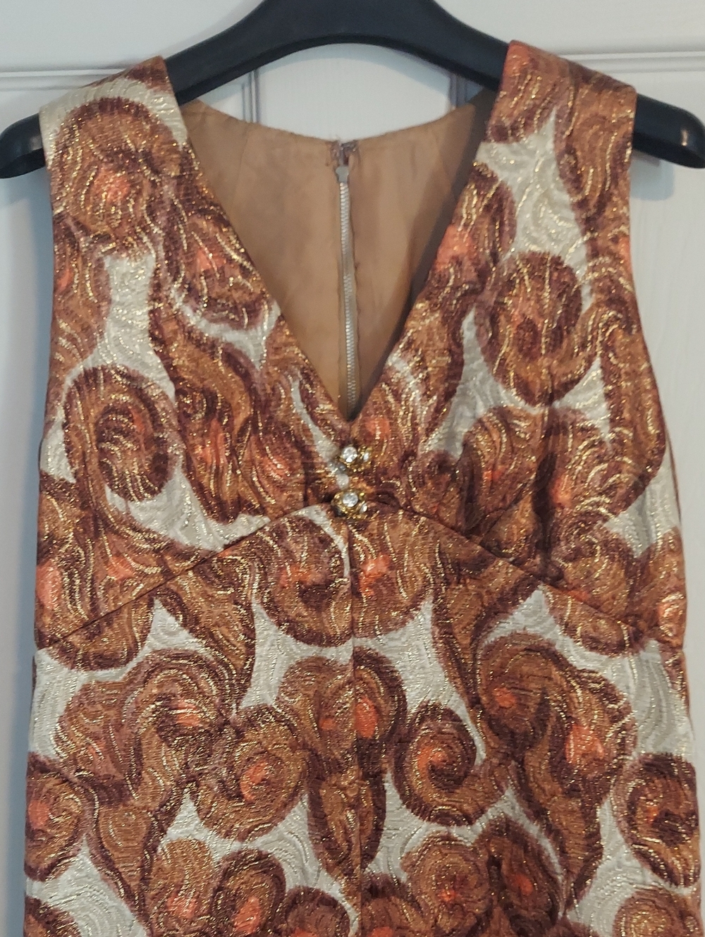 Vintage 60s Metallic Brocade Rhinestone Cocktail Dress Vintage Sz. 12 Modern 4/6